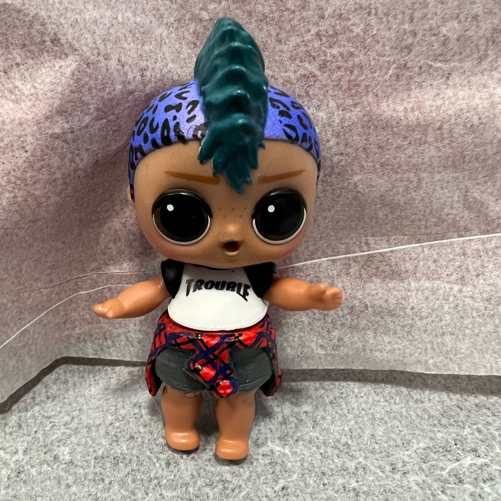 LOL Surprise Doll Punk Boi Boy Series 3 Wave 2 Ultra Rare Collectible